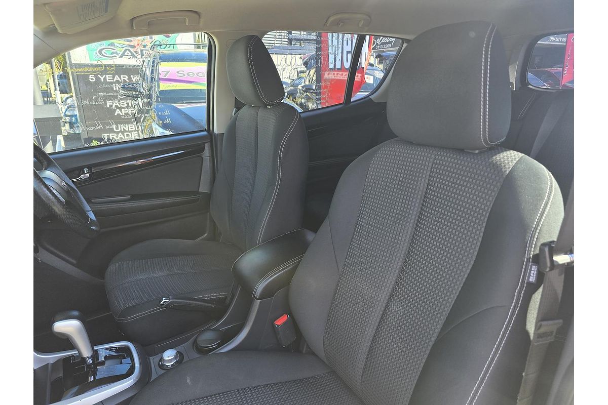 2020 Isuzu MU-X LS-M