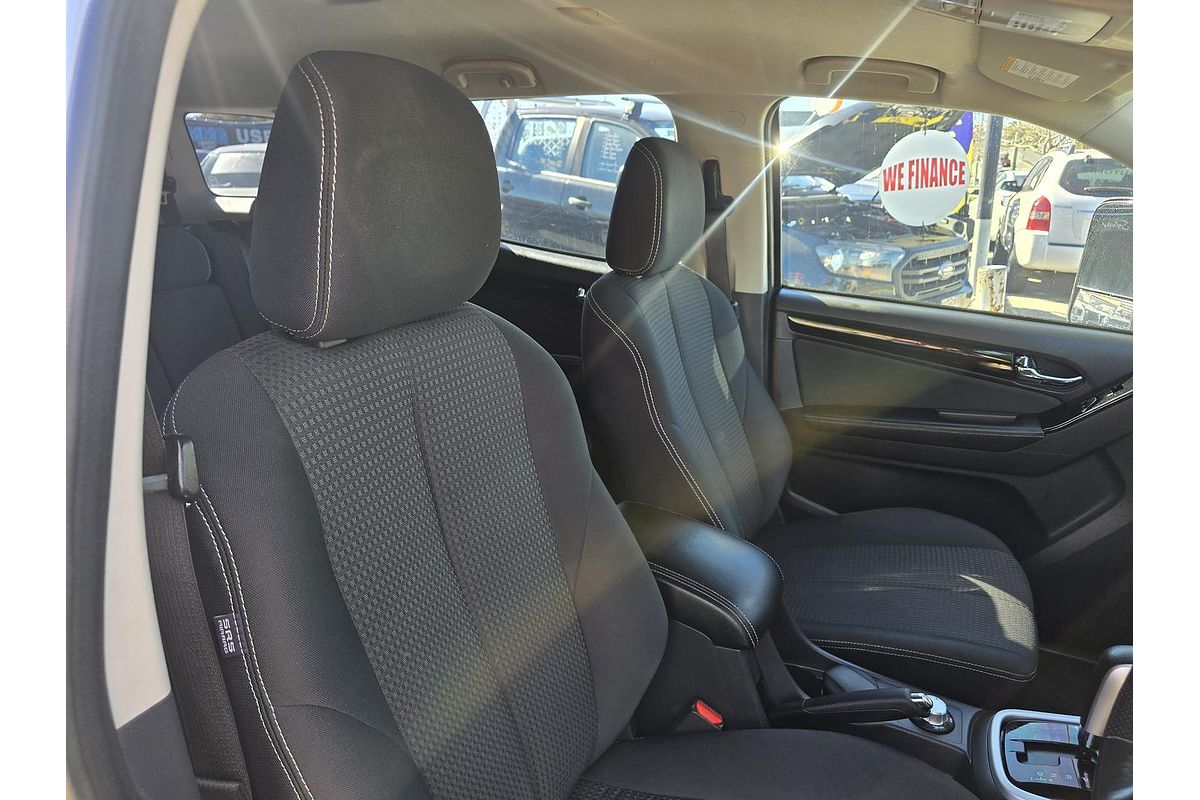 2020 Isuzu MU-X LS-M