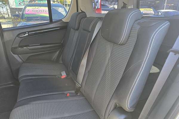 2020 Isuzu MU-X LS-M