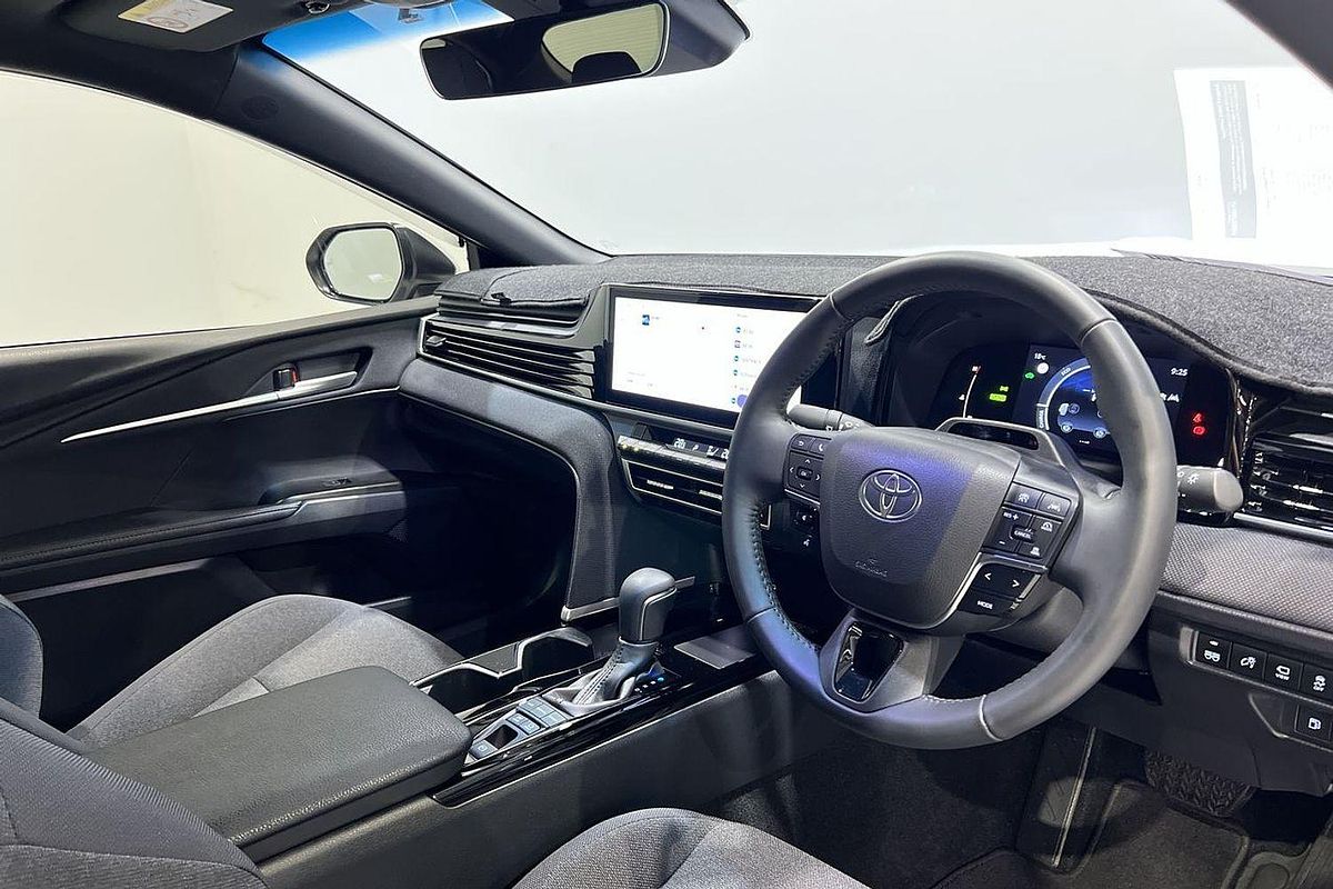 2025 Toyota Camry Ascent Sport AXVH80R