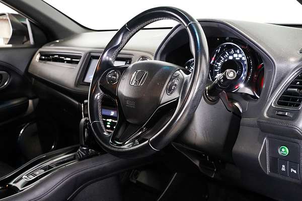 2019 Honda HR-V RS