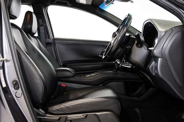 2019 Honda HR-V RS