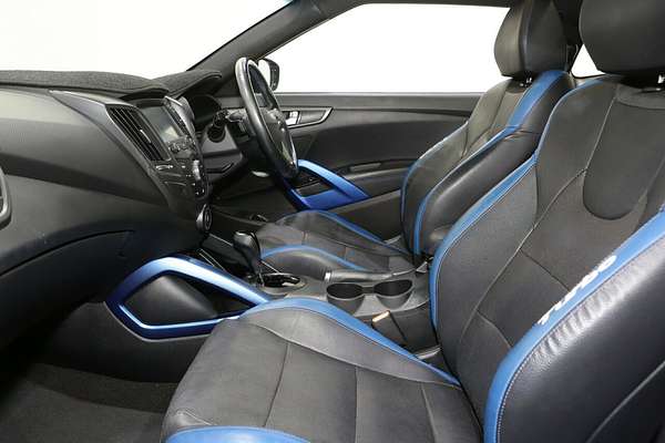 2016 Hyundai Veloster SR Turbo FS4 Series II