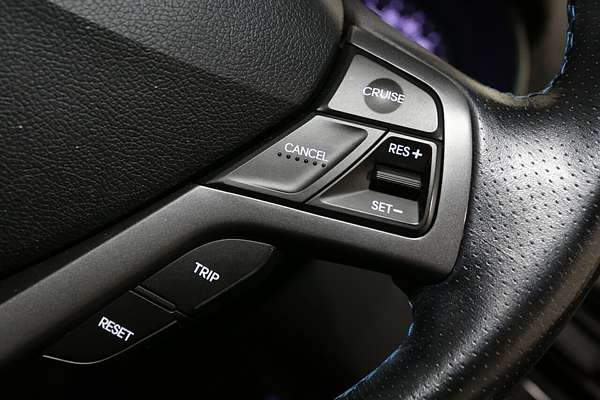 2016 Hyundai Veloster SR Turbo FS4 Series II