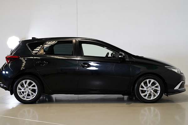 2015 Toyota Corolla Ascent Sport ZRE182R