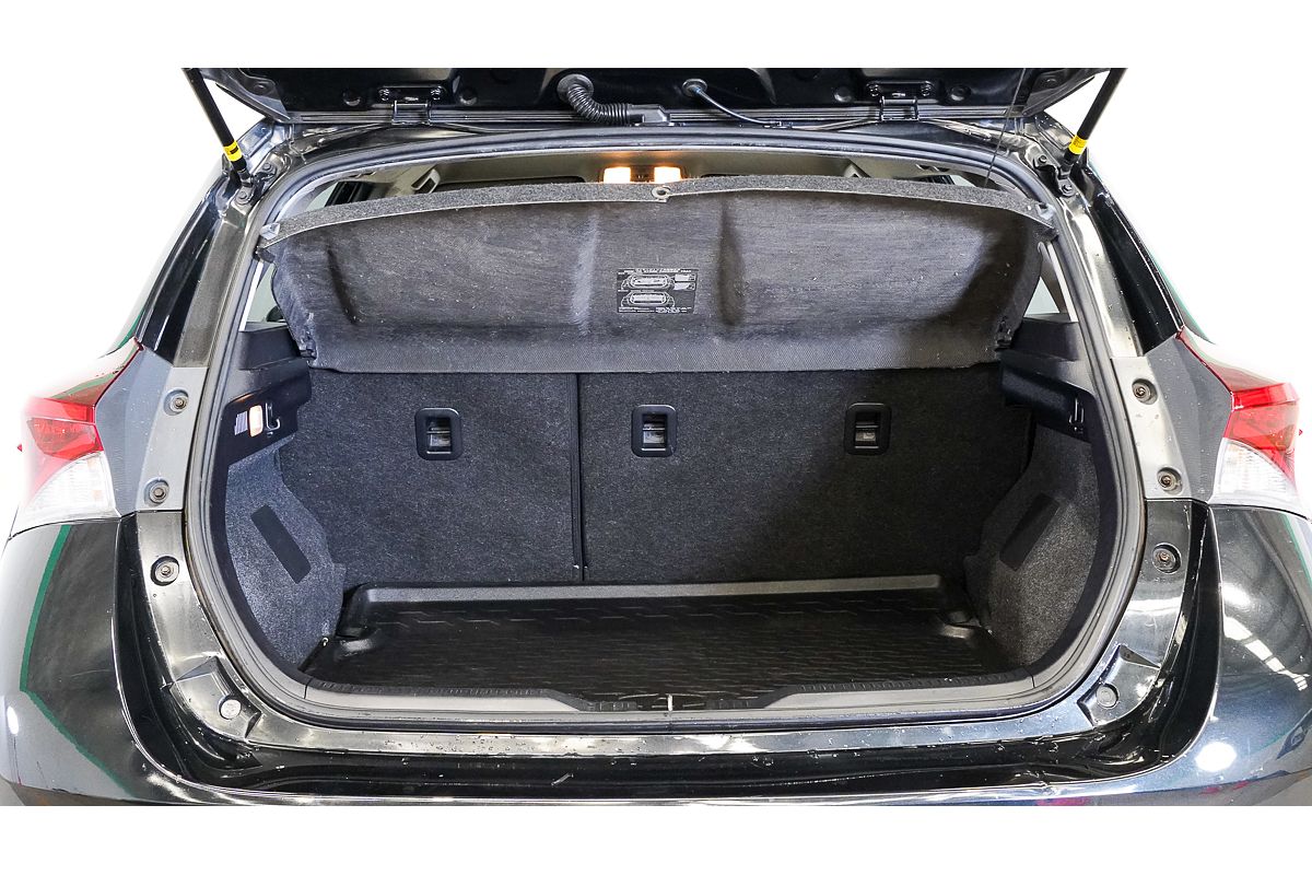 2015 Toyota Corolla Ascent Sport ZRE182R