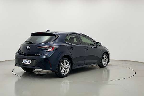 2022 Toyota Corolla ASCENT SPORT HYBRID ZWE211R