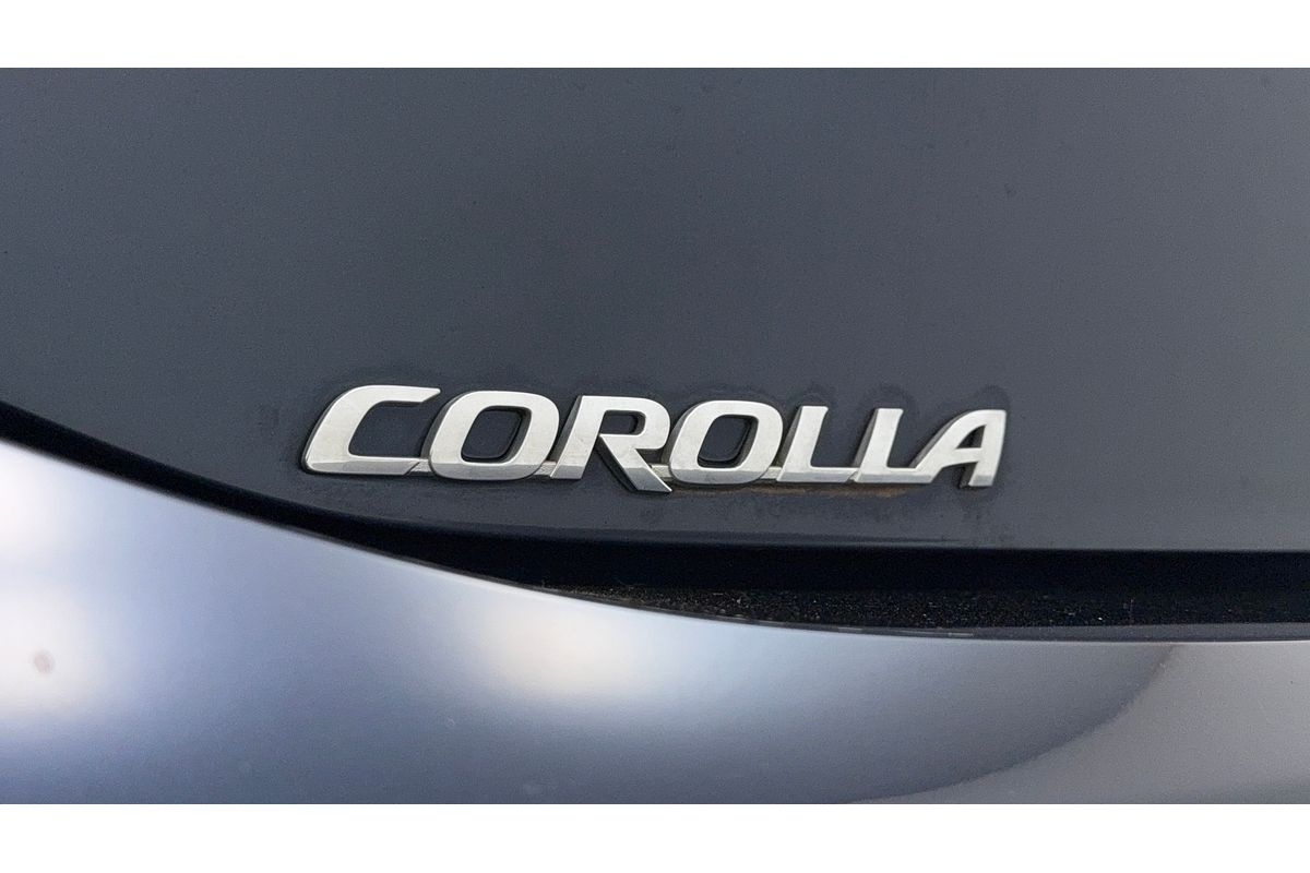 2022 Toyota Corolla ASCENT SPORT HYBRID ZWE211R