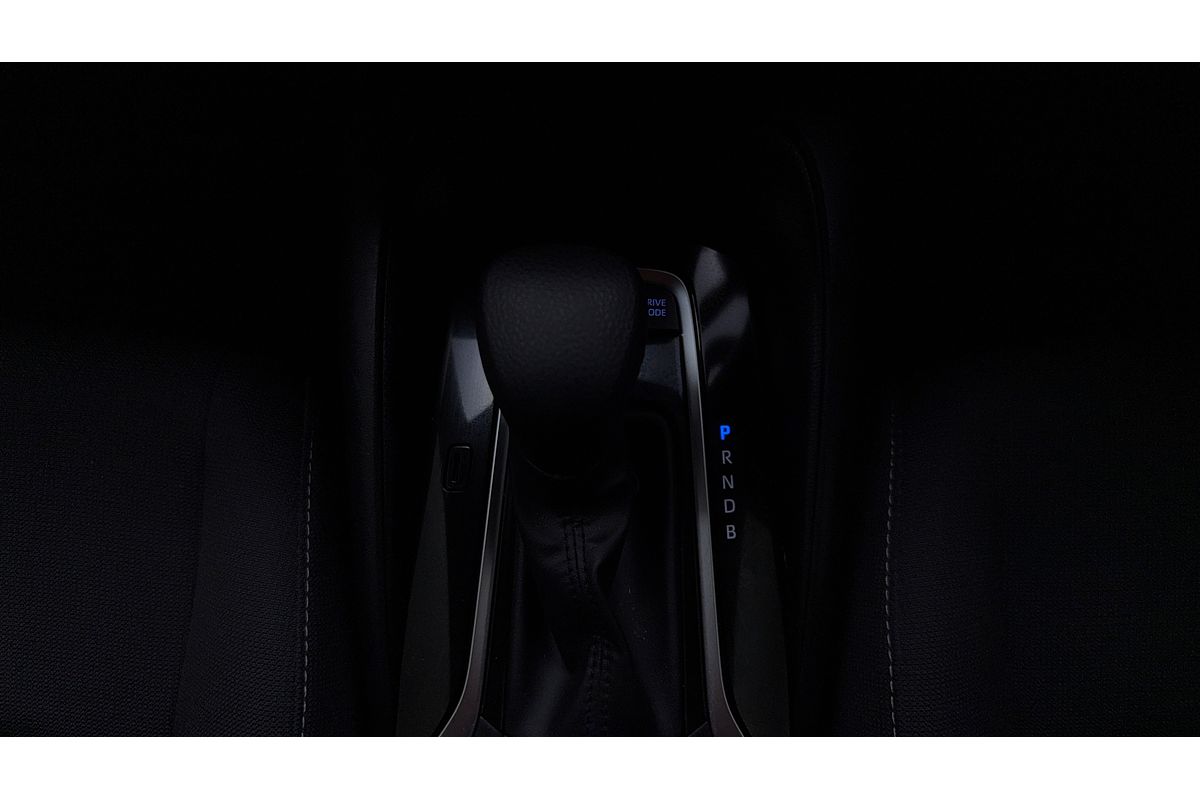 2022 Toyota Corolla ASCENT SPORT HYBRID ZWE211R