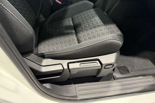 2024 Mitsubishi Triton GLS MV 4X4