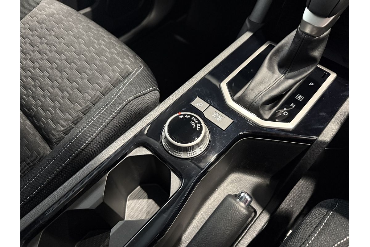 2024 Mitsubishi Triton GLS MV 4X4