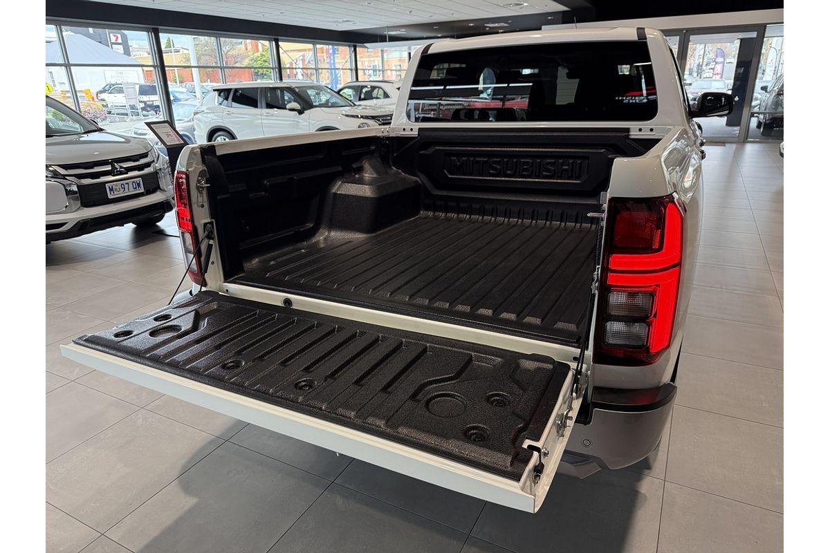 2024 Mitsubishi Triton GLS MV 4X4