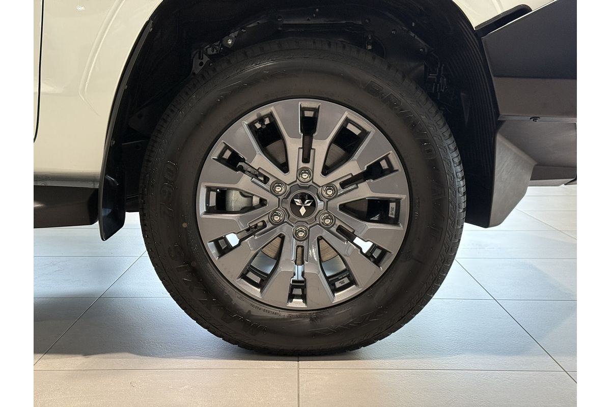2024 Mitsubishi Triton GLS MV 4X4