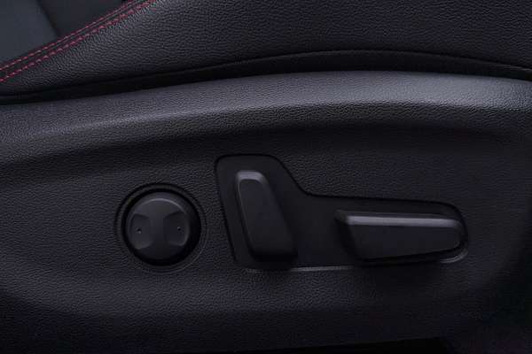 2017 Hyundai ELANTRA SR TURBO AD