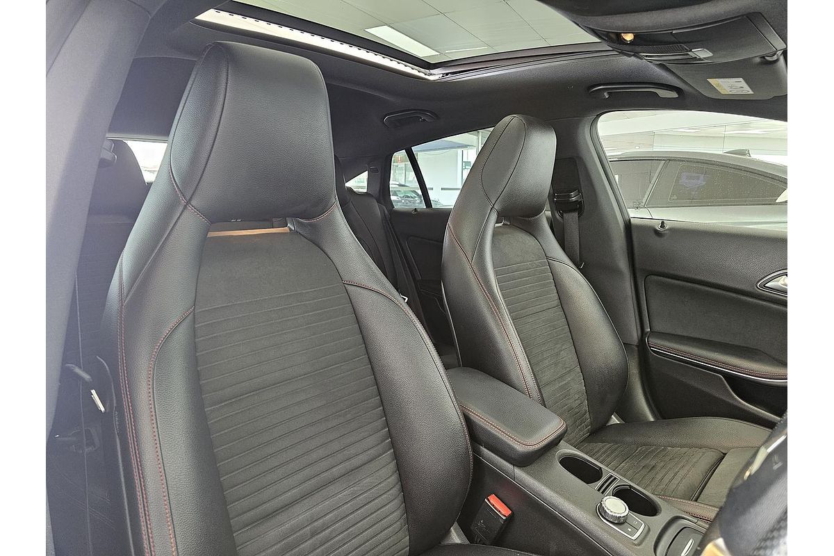 2016 Mercedes-Benz CLA-Class CLA200 X117