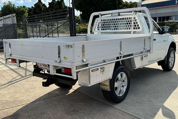 2014 Mitsubishi Triton GL MN Rear Wheel Drive