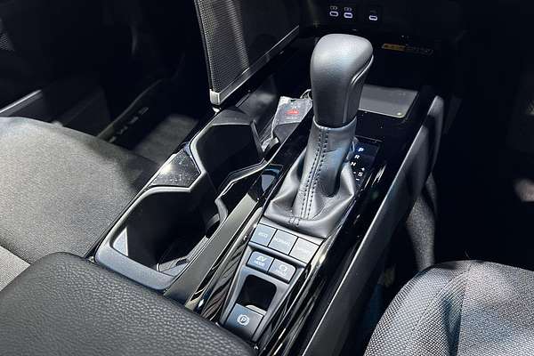 2025 Toyota Camry Ascent Sport AXVH80R