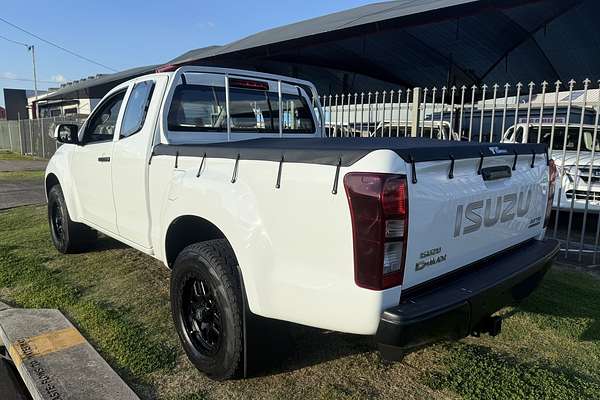 2018 Isuzu D-MAX SX High Ride Rear Wheel Drive