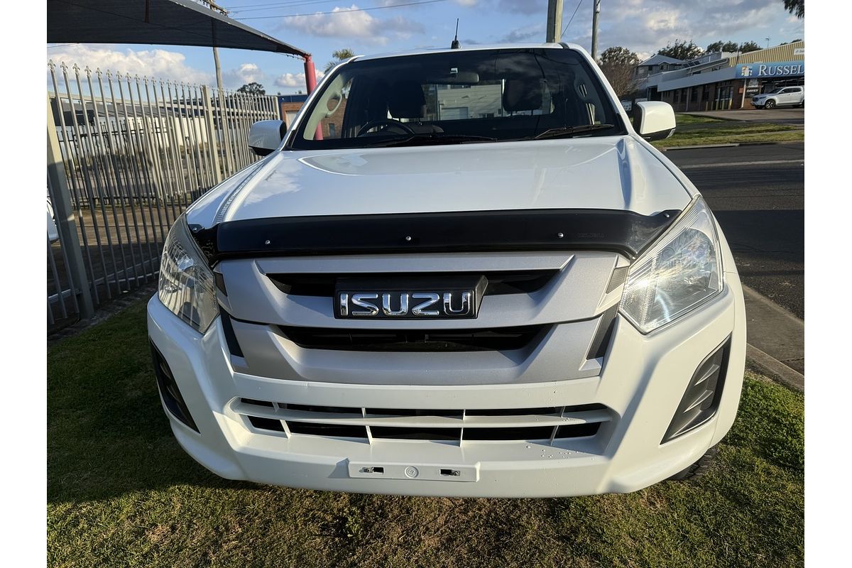 2018 Isuzu D-MAX SX High Ride Rear Wheel Drive