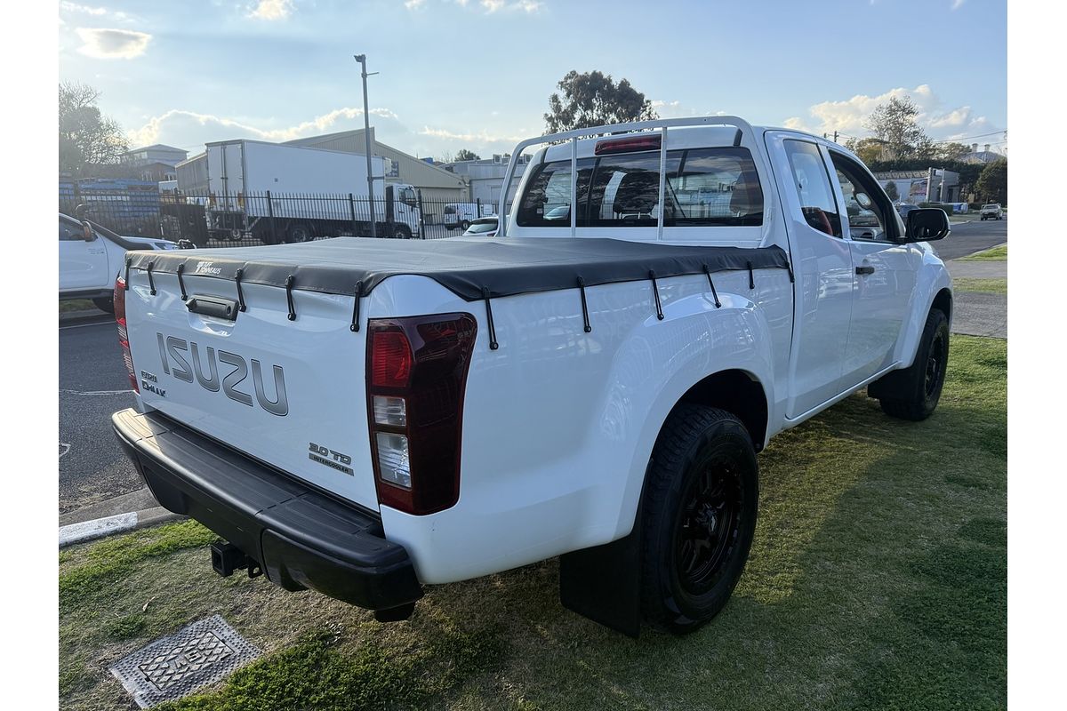 2018 Isuzu D-MAX SX High Ride Rear Wheel Drive