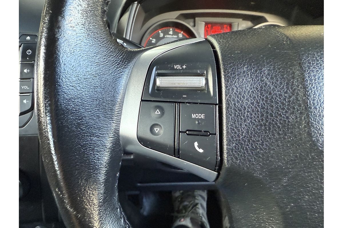 2018 Isuzu D-MAX SX High Ride Rear Wheel Drive
