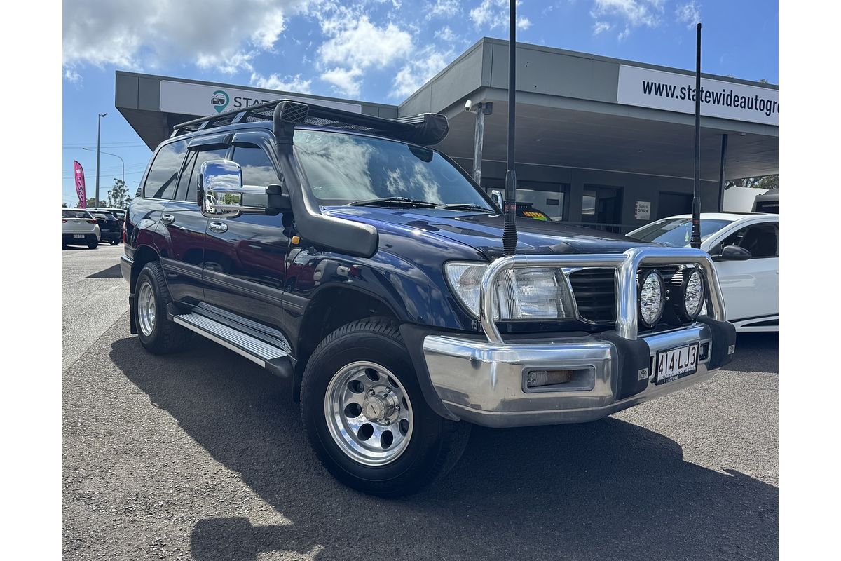 2002 Toyota Landcruiser GXL FZJ105R