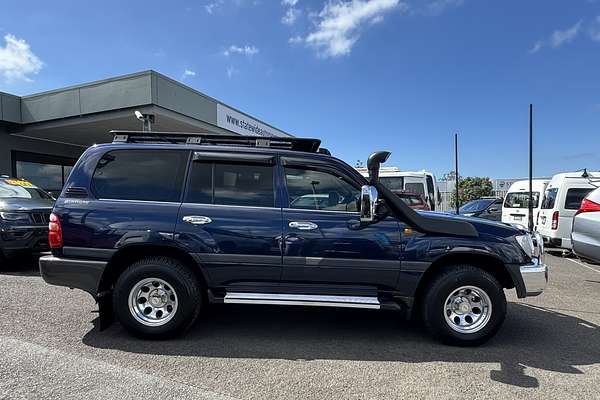 2002 Toyota Landcruiser GXL FZJ105R