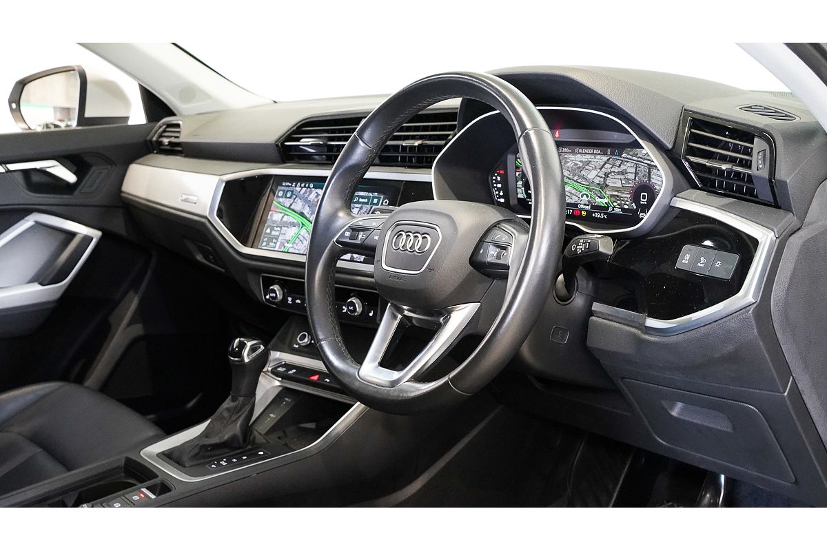 2022 Audi Q3 35 TFSI S line F3