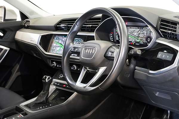2022 Audi Q3 35 TFSI S line F3