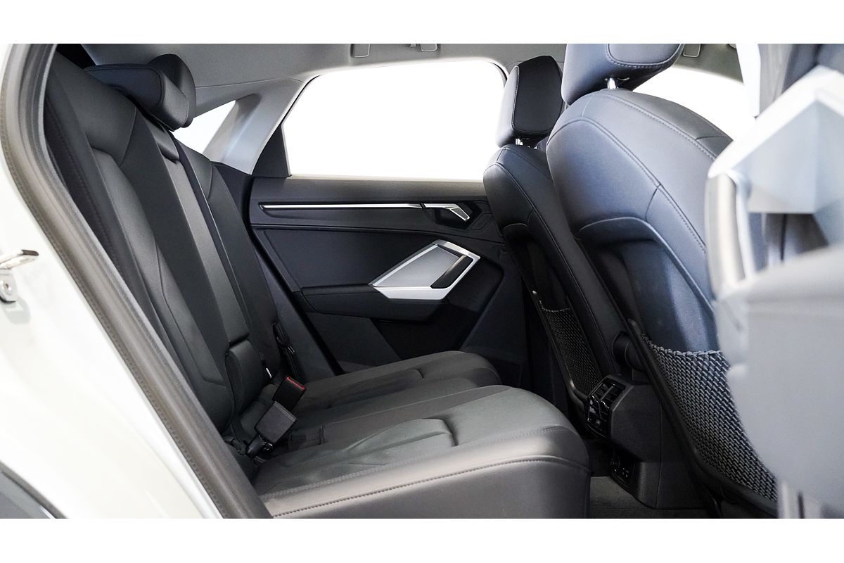 2022 Audi Q3 35 TFSI S line F3