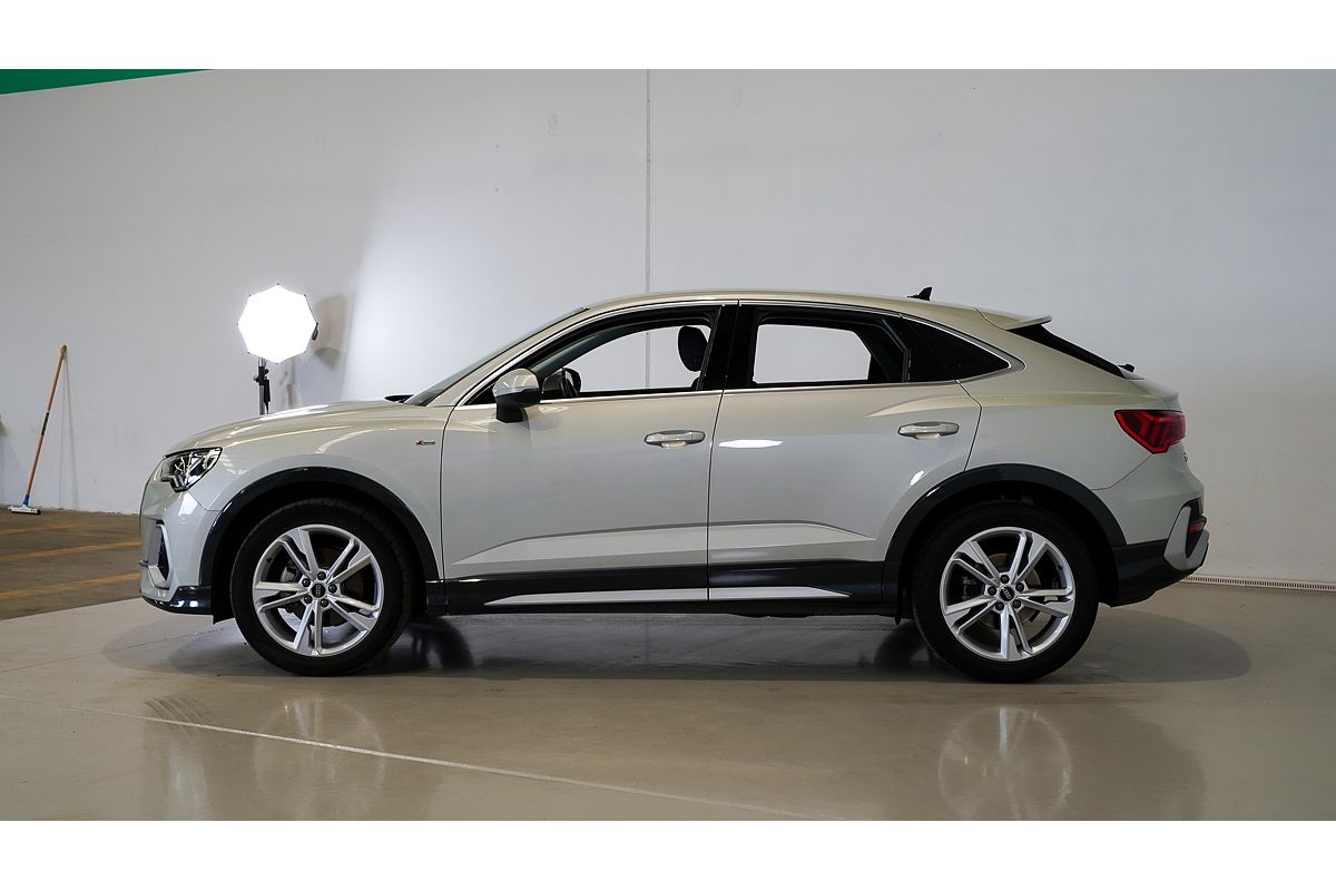 2022 Audi Q3 35 TFSI S line F3