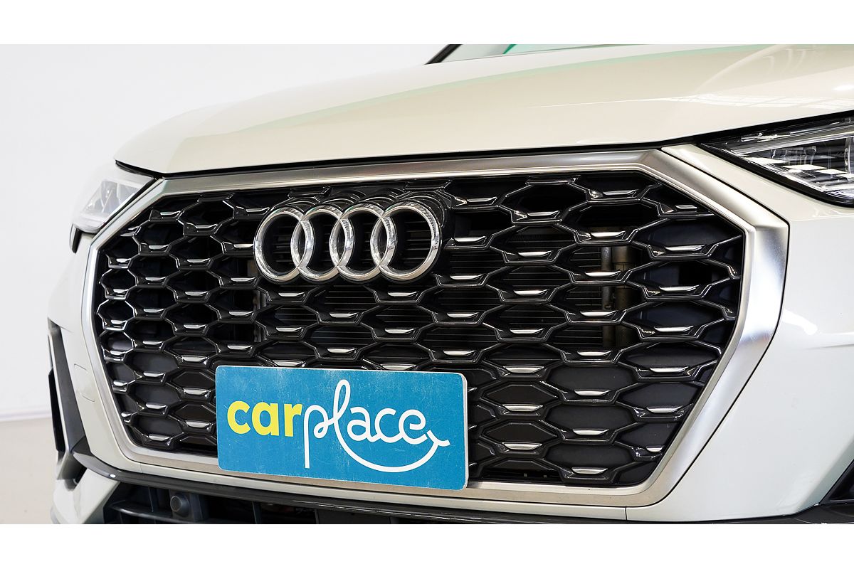 2022 Audi Q3 35 TFSI S line F3