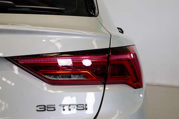 2022 Audi Q3 35 TFSI S line F3