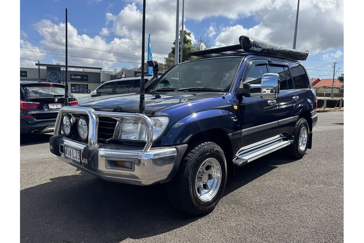 2002 Toyota Landcruiser GXL FZJ105R