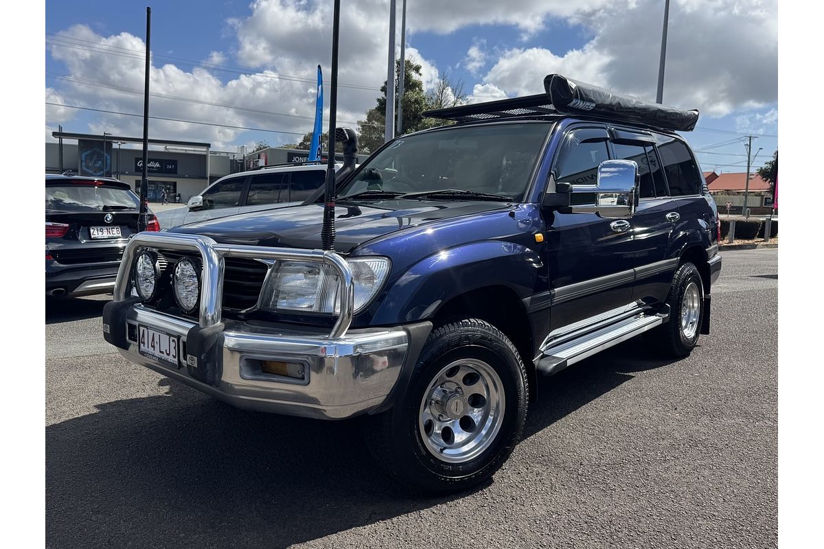 2002 Toyota Landcruiser GXL FZJ105R