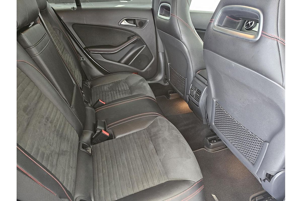 2016 Mercedes-Benz CLA-Class CLA200 X117