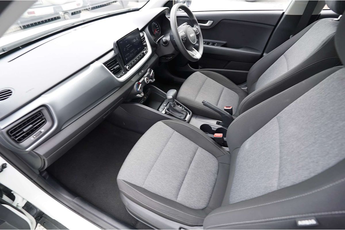 2023 Kia STONIC STONIC S H8W5K461