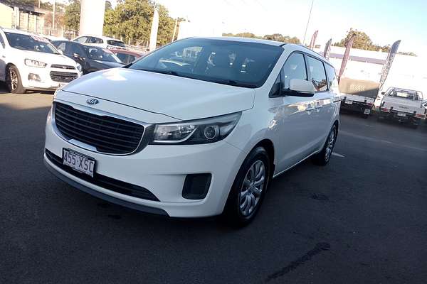 2017 Kia Carnival S YP