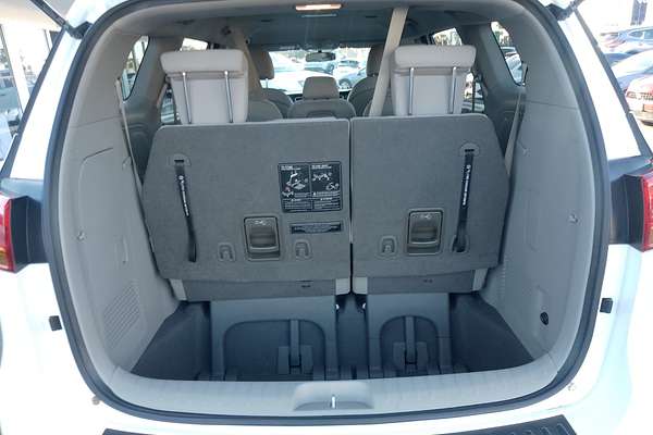 2017 Kia Carnival S YP