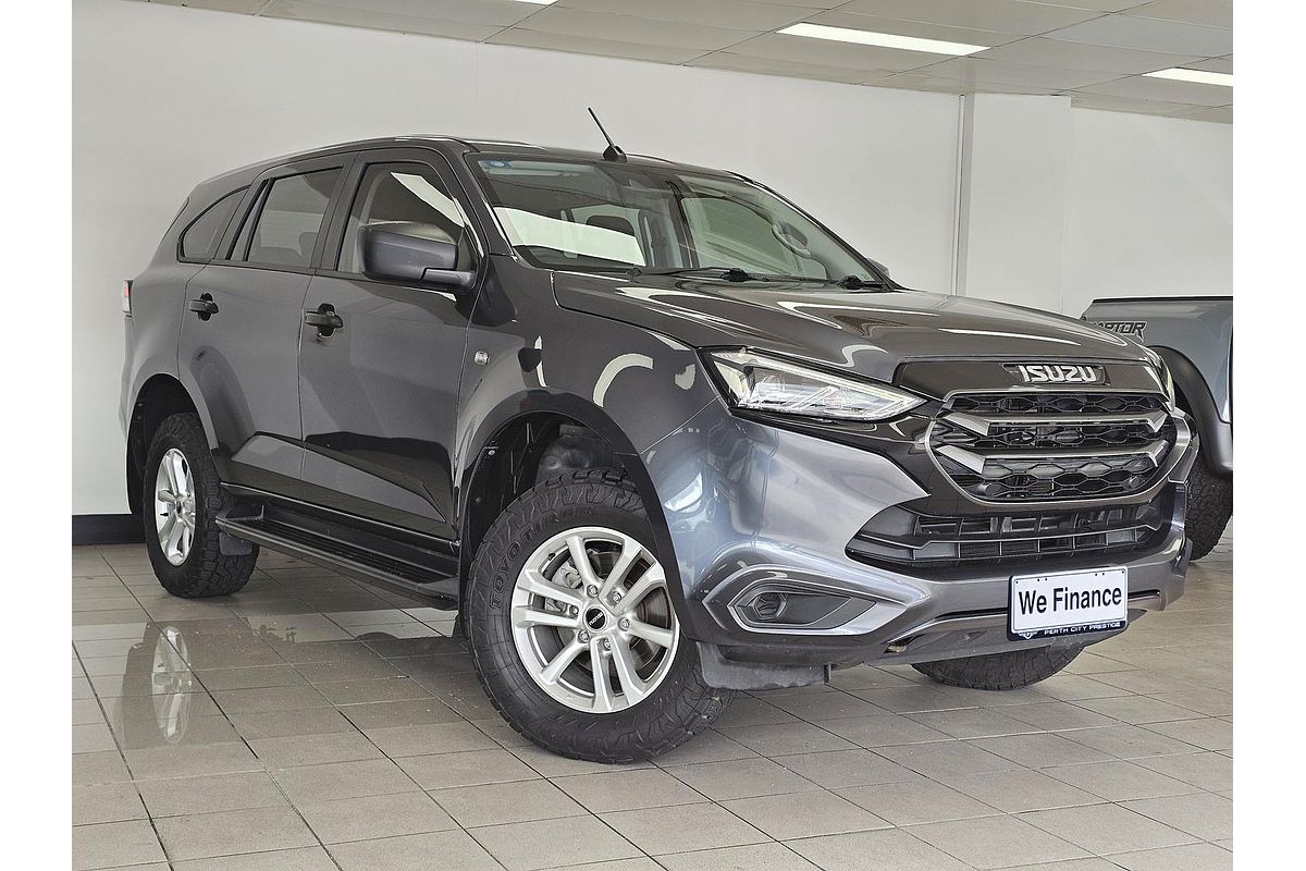 2022 Isuzu MU-X LS-M