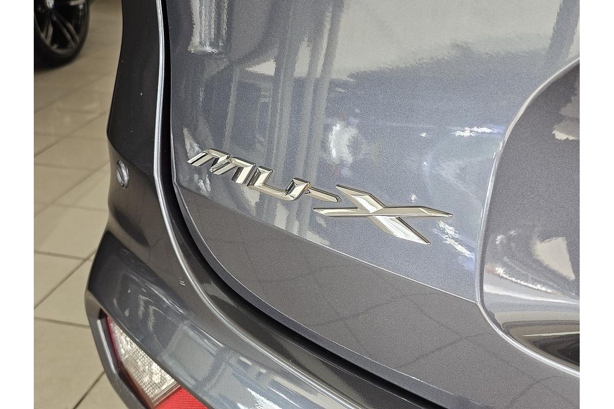 2022 Isuzu MU-X LS-M