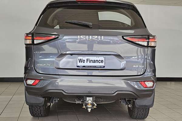 2022 Isuzu MU-X LS-M
