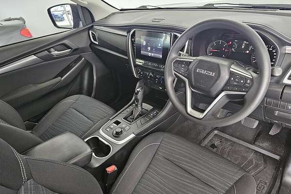 2022 Isuzu MU-X LS-M