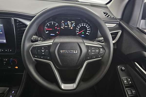 2022 Isuzu MU-X LS-M