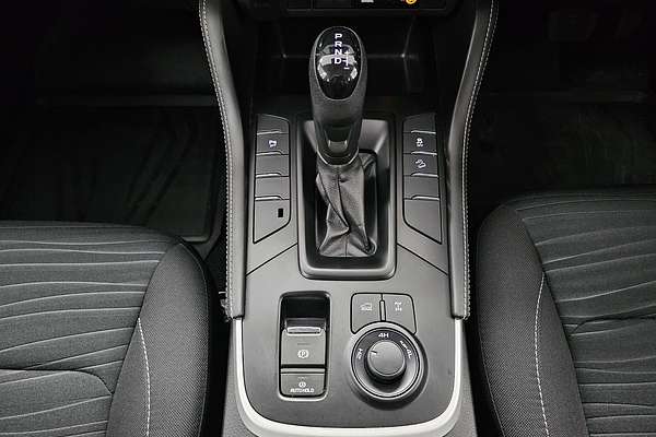 2022 Isuzu MU-X LS-M