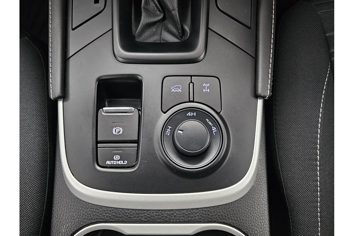 2022 Isuzu MU-X LS-M