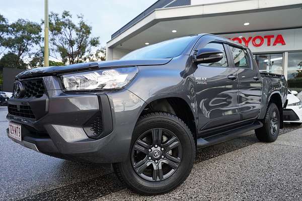 2024 Toyota Hilux SR GUN126R 4X4