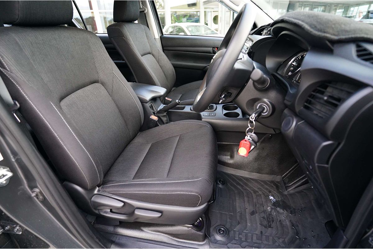 2024 Toyota Hilux SR GUN126R 4X4