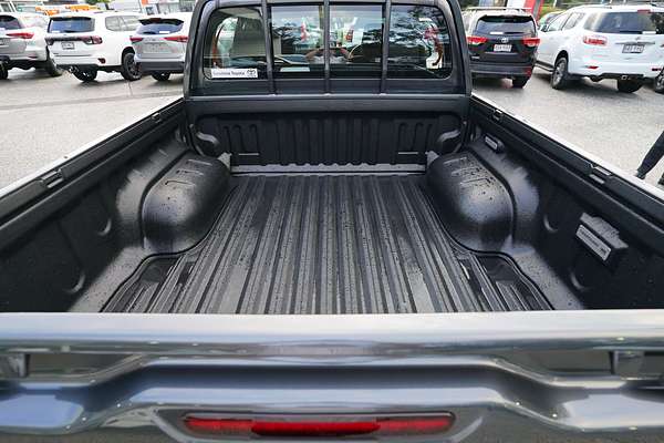 2024 Toyota Hilux SR GUN126R 4X4