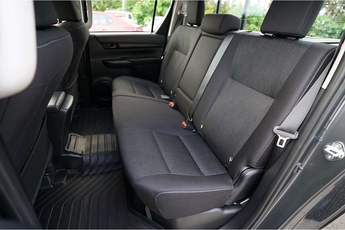 2024 Toyota Hilux SR GUN126R 4X4